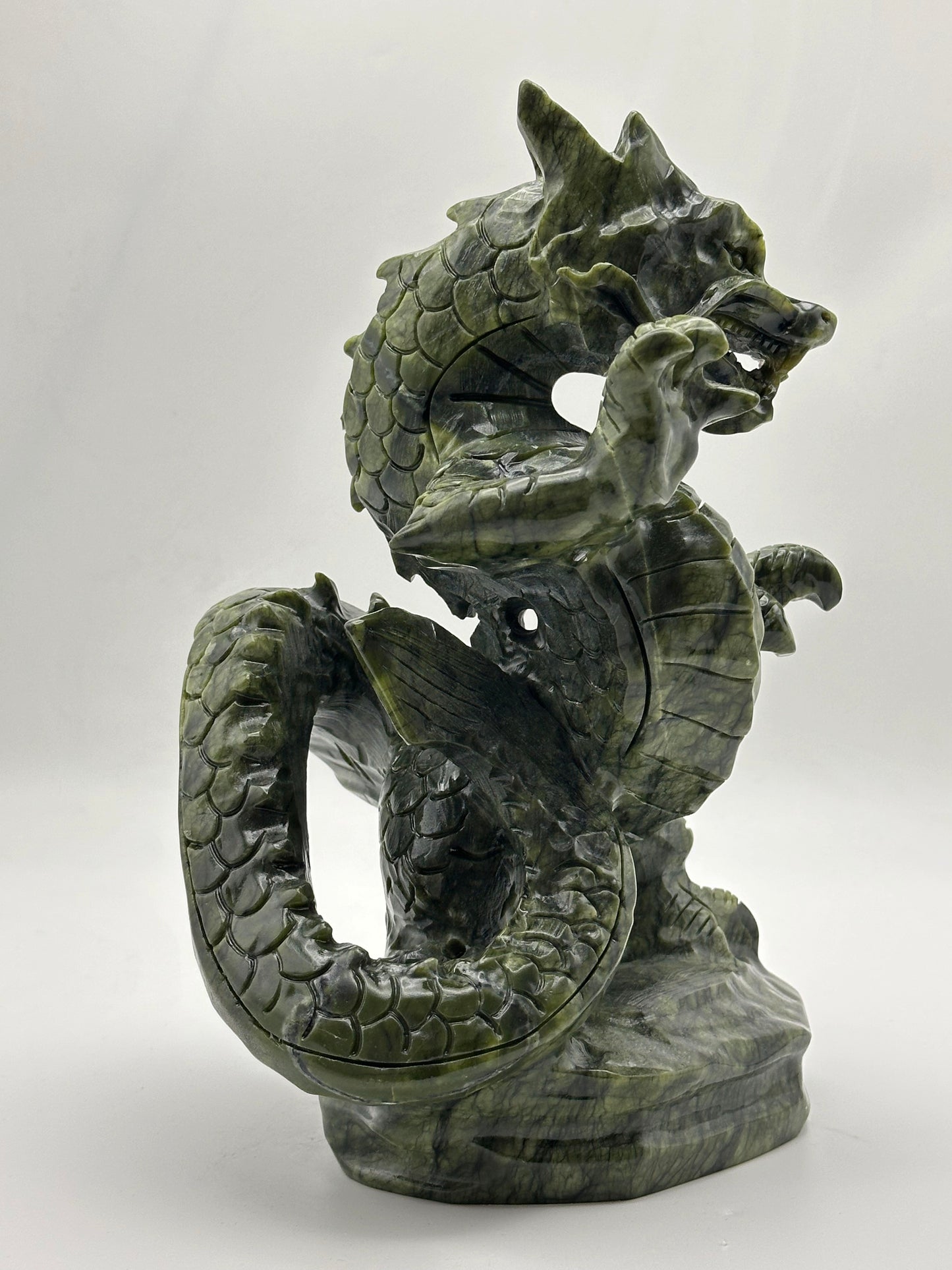 [Limited Stock] Caving -Serpentine Kung Fu Dragon - Free Shipping